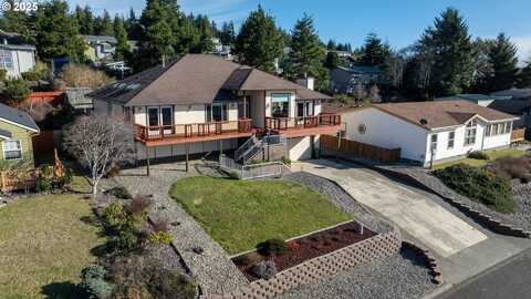 765 TRICIA PL, Coos Bay, OR 97420