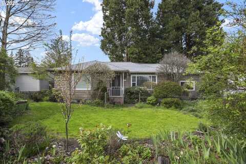 575 N LOCUST ST, Canby, OR 97013