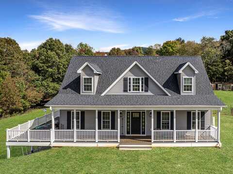 1169 Mountain Creek LN, Big Island, VA 24526