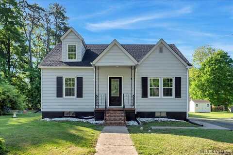 622 N. Lunenburg Avenue, South Hill, VA 23970