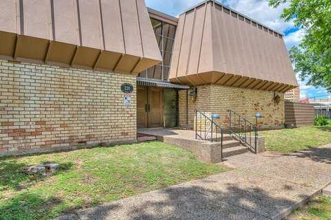 220-k W Twohig Ave, San Angelo, TX 76901