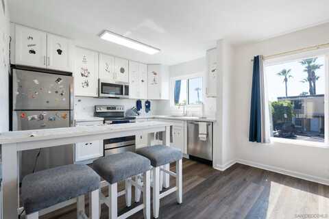 1667 Pentecost Way, San Diego, CA 92105