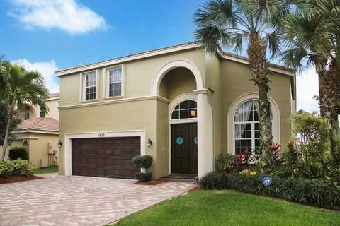 8933 Alexandra Circle, Wellington, FL 33414
