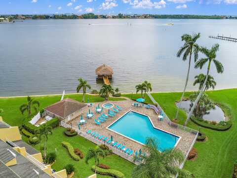 155 N Lakeshore Drive, Hypoluxo, FL 33462