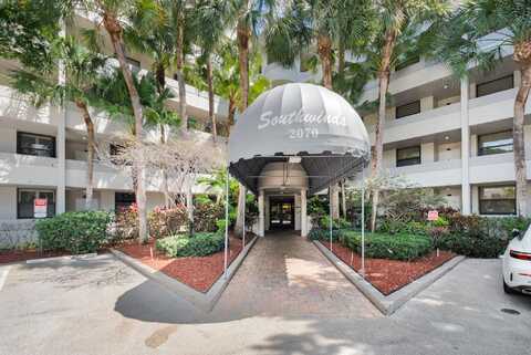 2070 Homewood Boulevard, Delray Beach, FL 33445