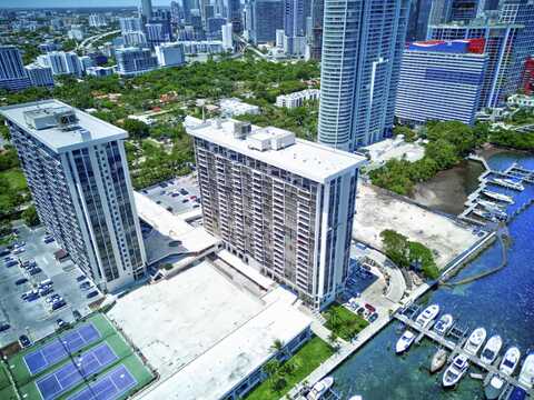 1865 Brickell Avenue, Miami, FL 33129