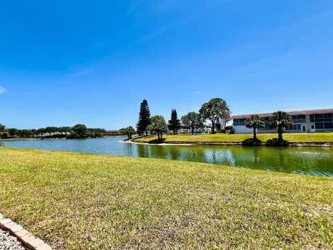 338 Chatham Q, West Palm Beach, FL 33417
