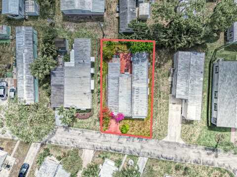 16 Rachael Road, Greenacres, FL 33463