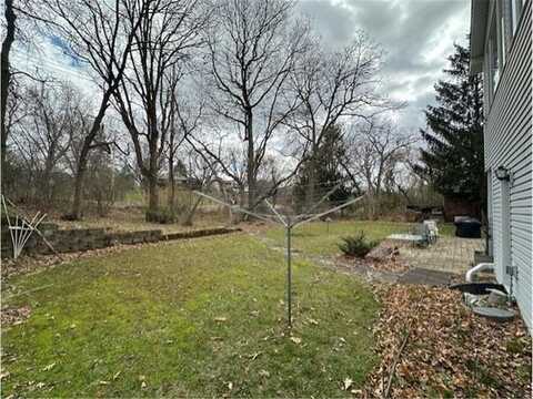 6265 Applewood Road, Woodbury, MN 55125