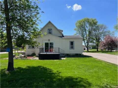 400 Main Street W, Morristown, MN 55052