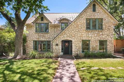 204 Parklane, Olmos Park, TX 78212