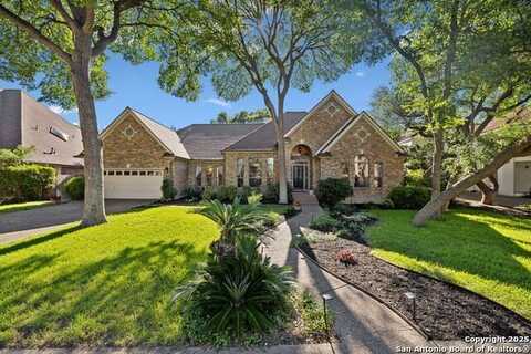 24 Rogers Wood, San Antonio, TX 78248