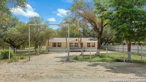 823 County Road 6850, Lytle, TX 78052