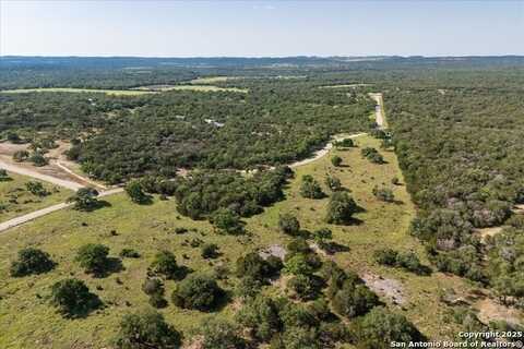32568 TIERRA ROBLES DR, Bulverde, TX 78163