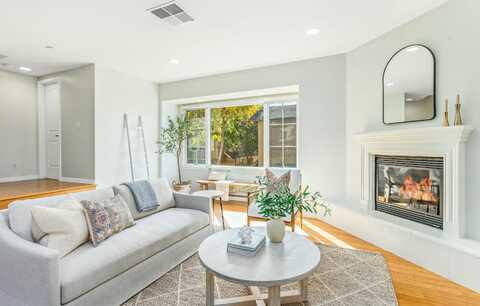 345 Kellogg Way unit: 2, GOLETA, CA 93117