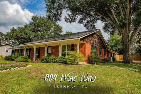 904 Mae Way Street, Brenham, TX 77833
