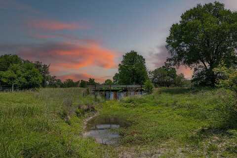 3610 Noak Road, Round Top, TX 78954