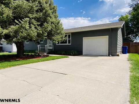 1745 A STREET, Gering, NE 69341