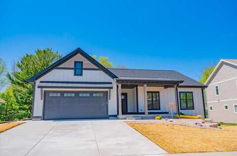 713 Kennedy Street, Sauk City, WI 53583