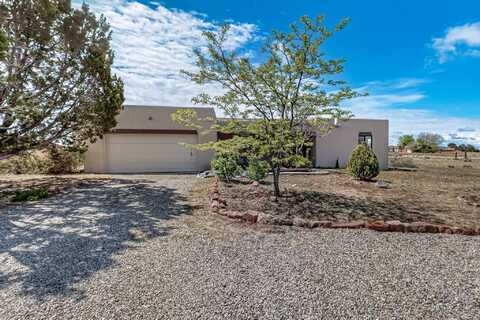 19 Camerada Road, Santa Fe, NM 87508