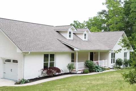 705 Co Rd 1332, Vinemont, AL 35179