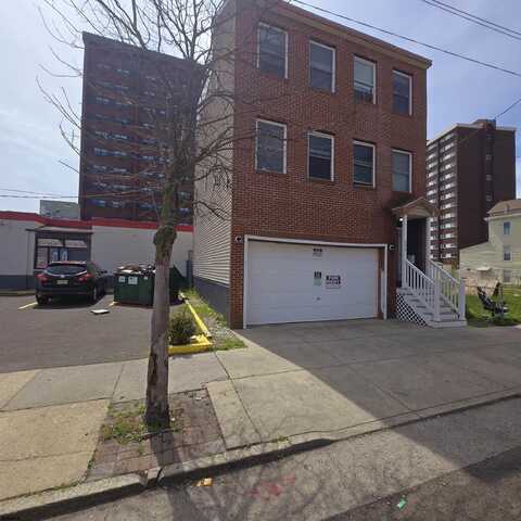 206 N South Carolina Ave Ave, Atlantic City, NJ 08401