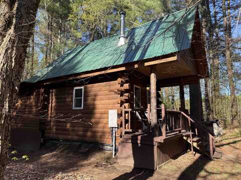 10 Miles Ln, Oswegatchie, NY 13670
