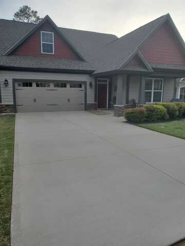 178 Ravines Lane, Spartanburg, SC 29301