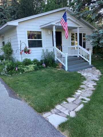 2018 South, Honor, MI 49640
