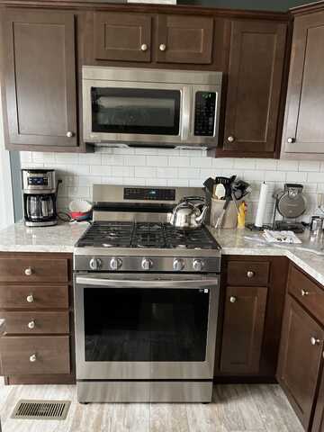 2117 Rockwood Drive, Hudsonville, MI 49426