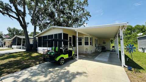 8915 W Forest View Drive, Homosassa, FL 34448