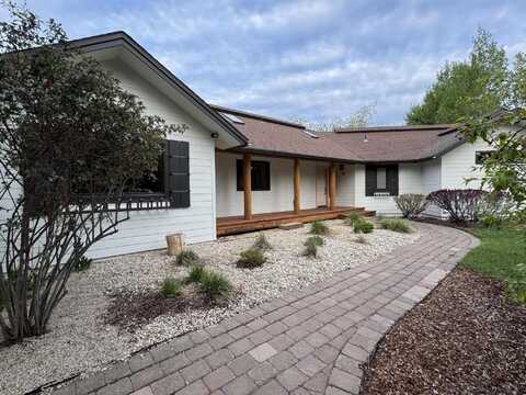 1641 Northridge Dr, Hailey, ID 83333