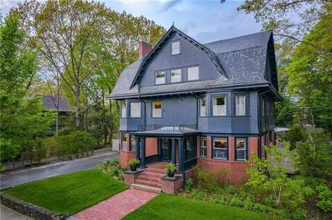 560 Angell Street, Providence, RI 02906