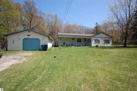 2993 N Ogemaw Trail, West Branch, MI 48661