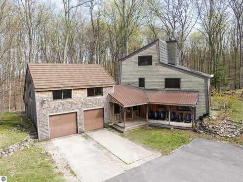 10400 E Youker Drive, Suttons Bay, MI 49682