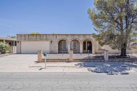 9410 E Rosewood Street, Tucson, AZ 85710