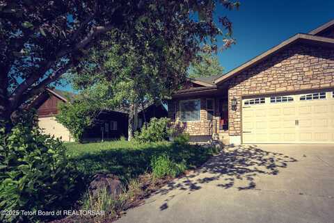 525 BOOSHWAY Street, Driggs, ID 83422