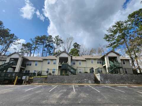 1100 Green Tree Court, Tallahassee, FL 32304