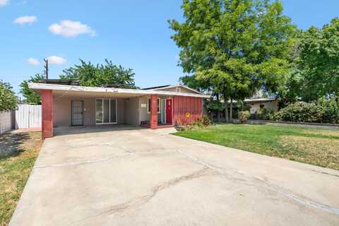 1307 S Divisadero Street, Visalia, CA 93277