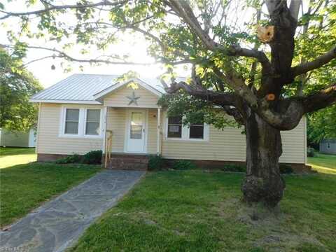 234 Spring Street, Denton, NC 27239