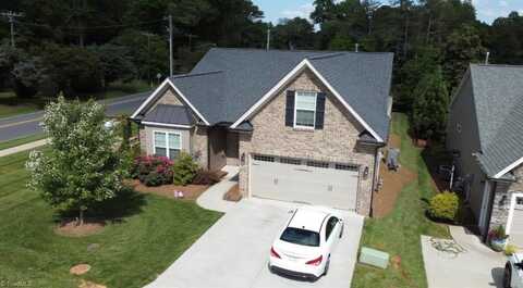 3855 Rutherford Court, Winston Salem, NC 27106