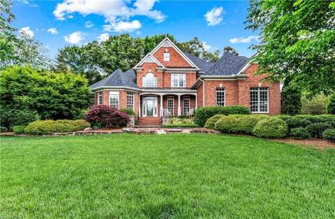 3605 N Lakeshore Drive, Clemmons, NC 27012