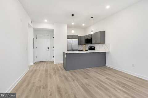 2046 E LEHIGH AVENUE, PHILADELPHIA, PA 19125