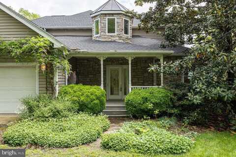 135 MEAGANS RUN ROAD, WOODSTOCK, VA 22664