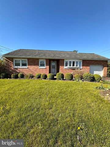 310 FRY AVENUE, ROBESONIA, PA 19551
