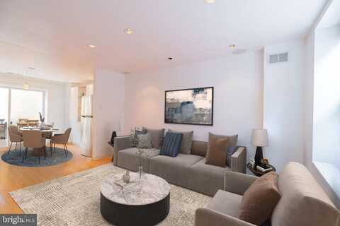 930 LEAGUE STREET, PHILADELPHIA, PA 19147