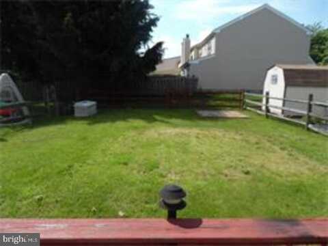 4 BEAVER HILL ROAD, HORSHAM, PA 19044