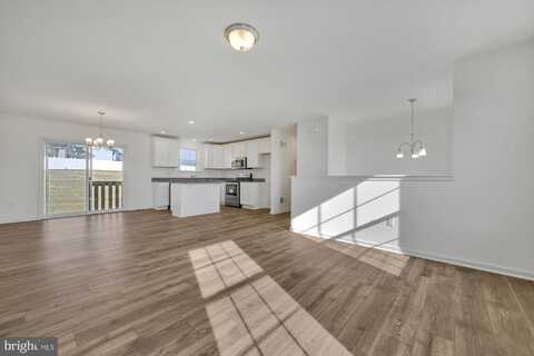1 LITTLE WAY, HANOVER, PA 17331