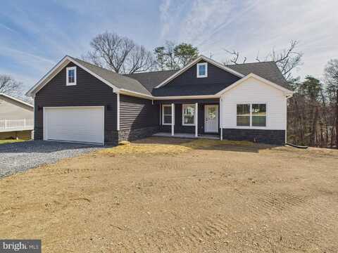 204 ASPEN DRIVE, BUNKER HILL, WV 25413