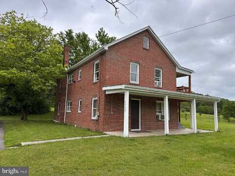2320 VALLEY RD, BERKELEY SPRINGS, WV 25411